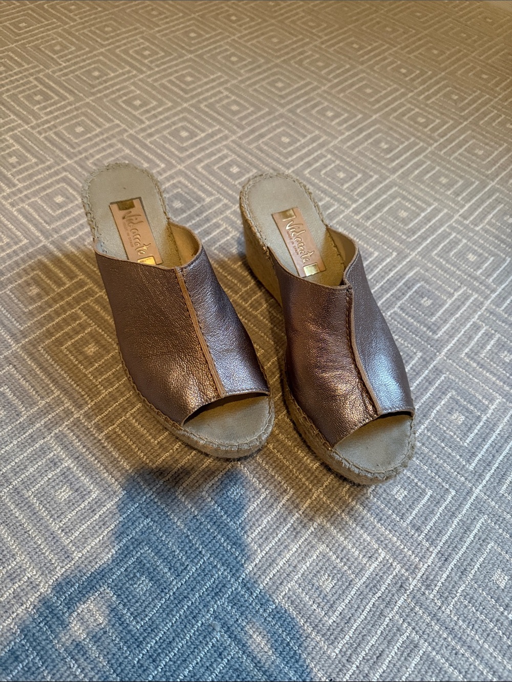 Vidorreta Metallic Bronze Peep-Toe Espadrille Wedges